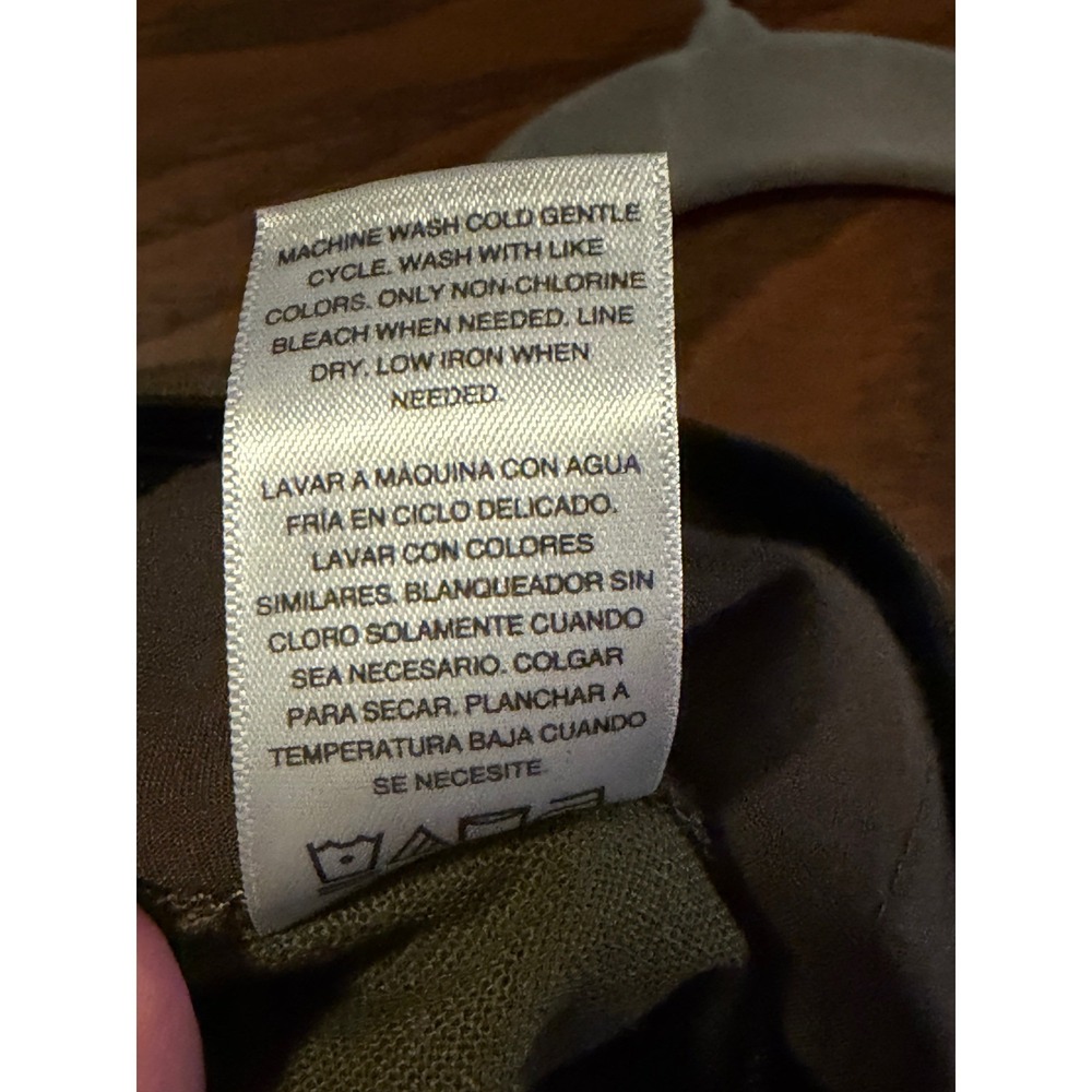Olive Green Linen Blend Pleated High Rise Shorts Size 16 Elevated Staple - Picture 8 of 8
